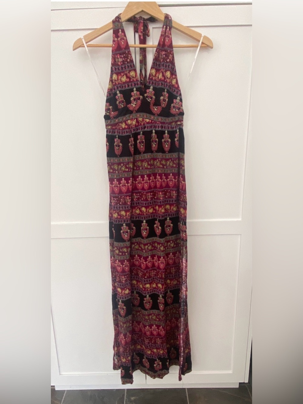 Forever 21 Maroon/Black Maxi Dress with Side Splits Comfy Breezy Flowy Sz Small